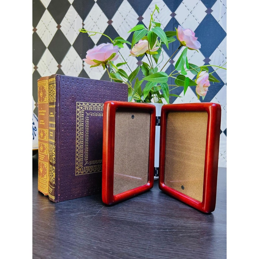 Vintage Bi-Fold, Hinged Teak‎ Wood Double Photo Frame Folding Tabletop Decor - Picture 4 of 17
